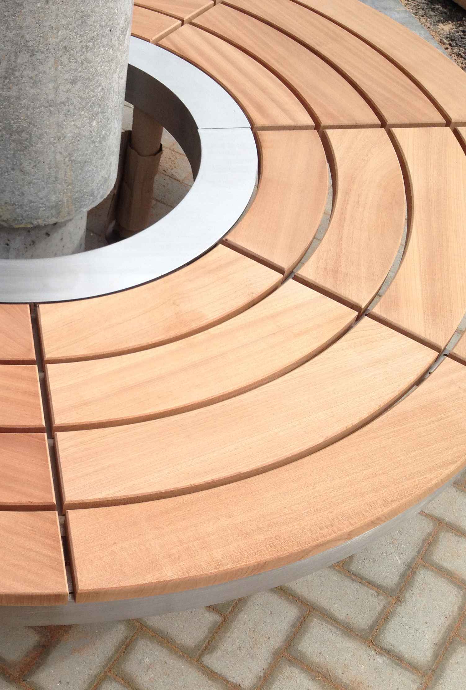OH bench in hardwood Factory Furniture