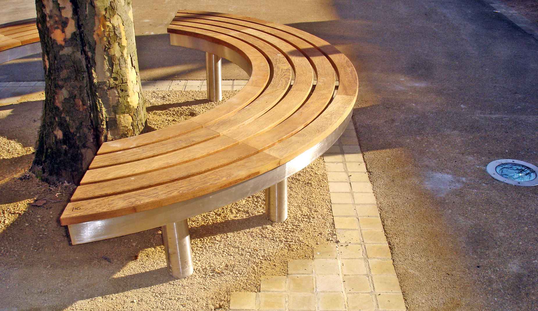 Tree Access bench in hardwood Factory Furniture