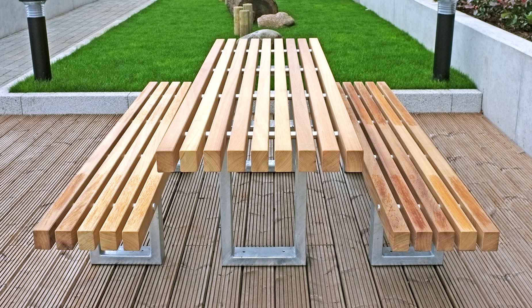 Tord bench in hardwood Factory Furniture