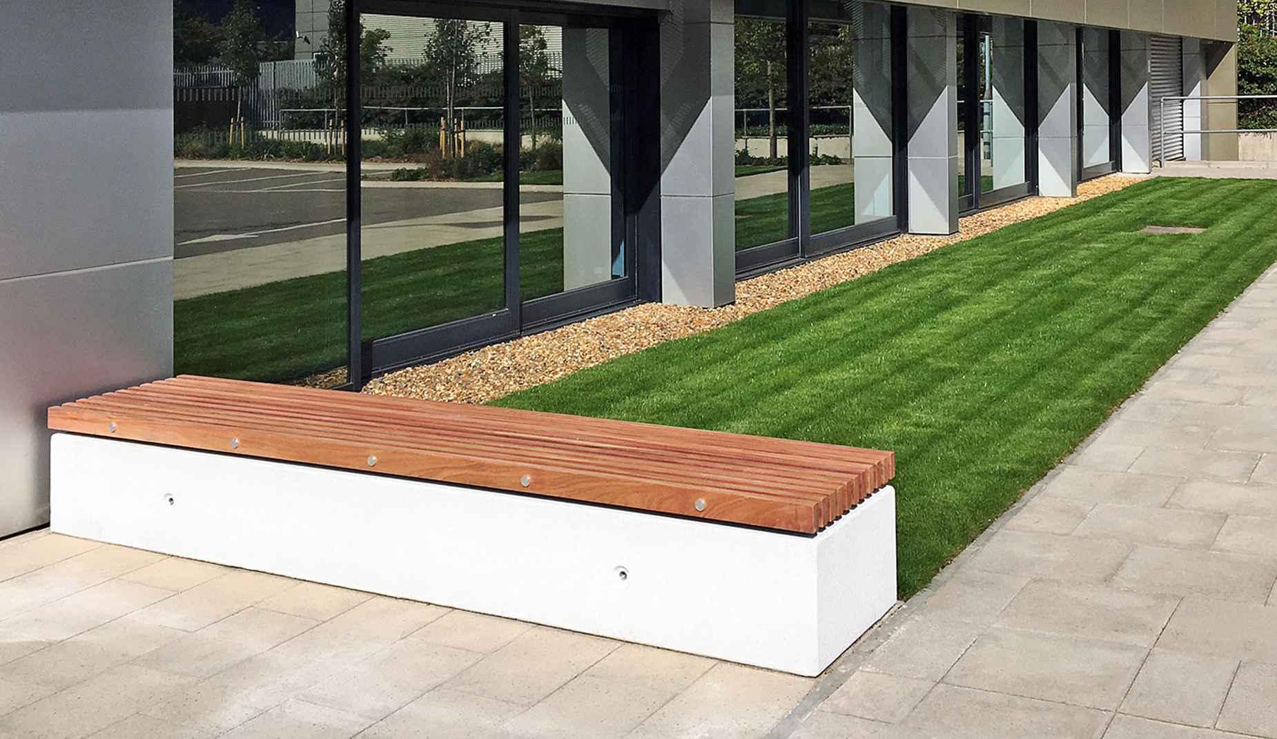 Soca bench in concrete Factory Furniture