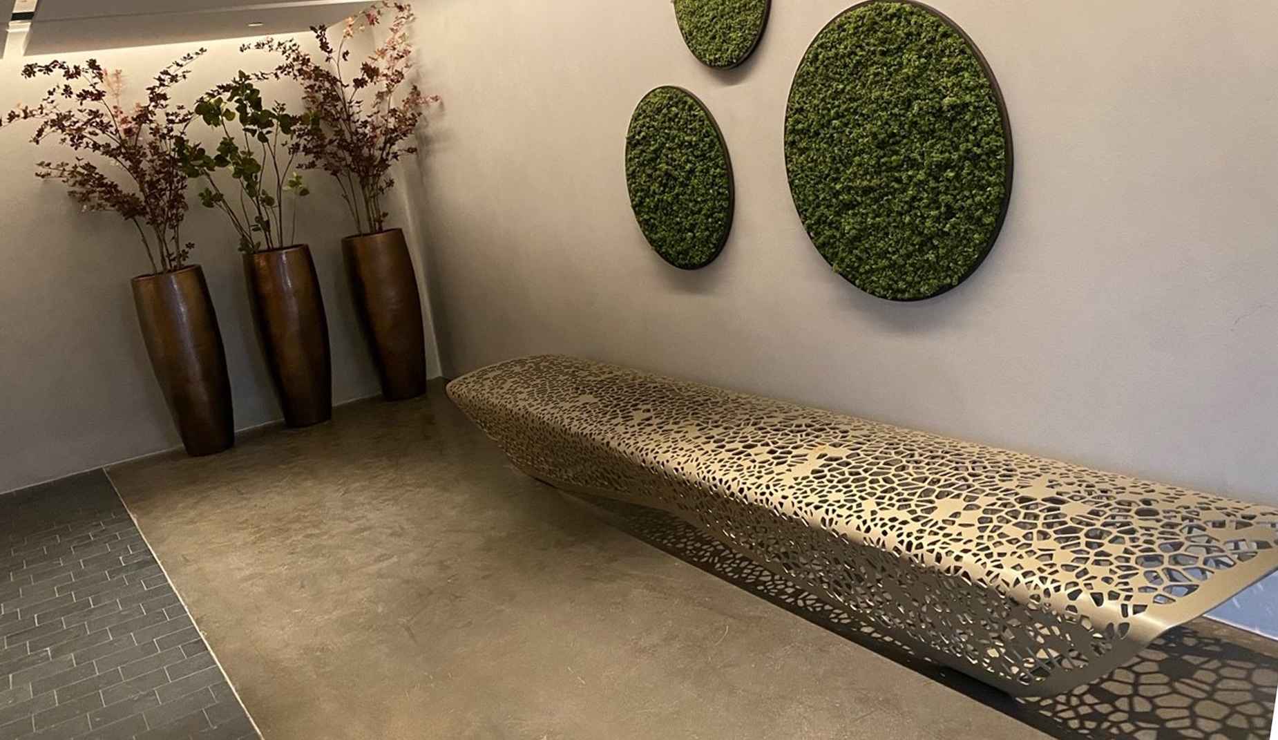OSSO bench in metal Factory Furniture