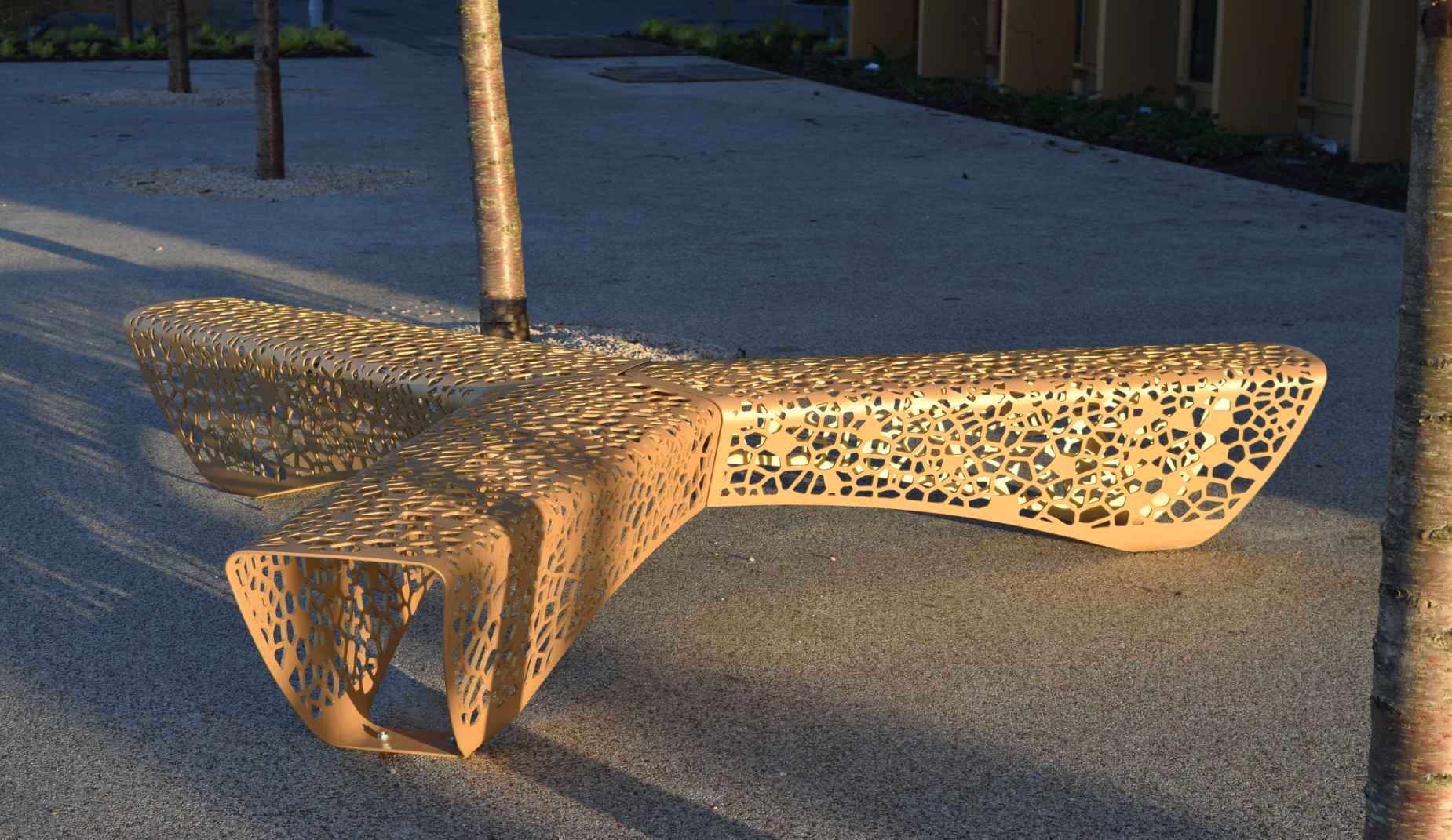 OSSO³  bench in metal Factory Furniture