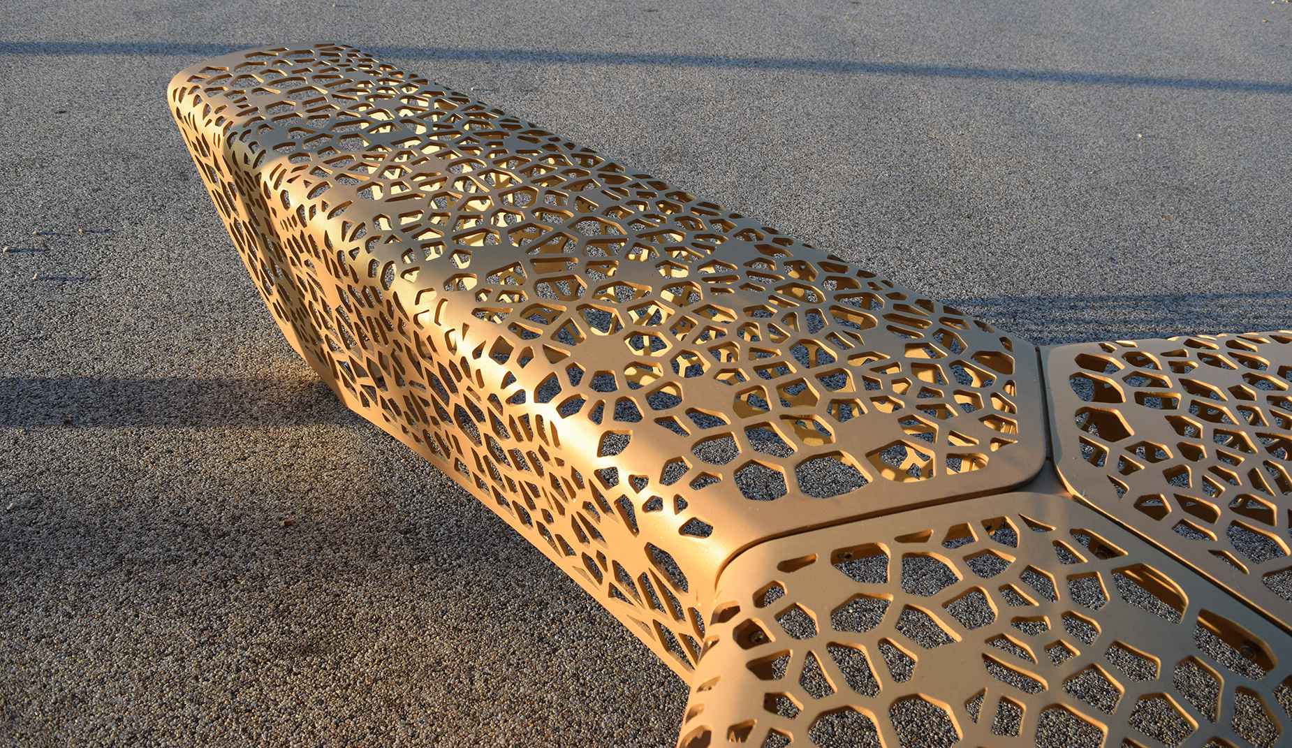 OSSO³  bench in metal Factory Furniture