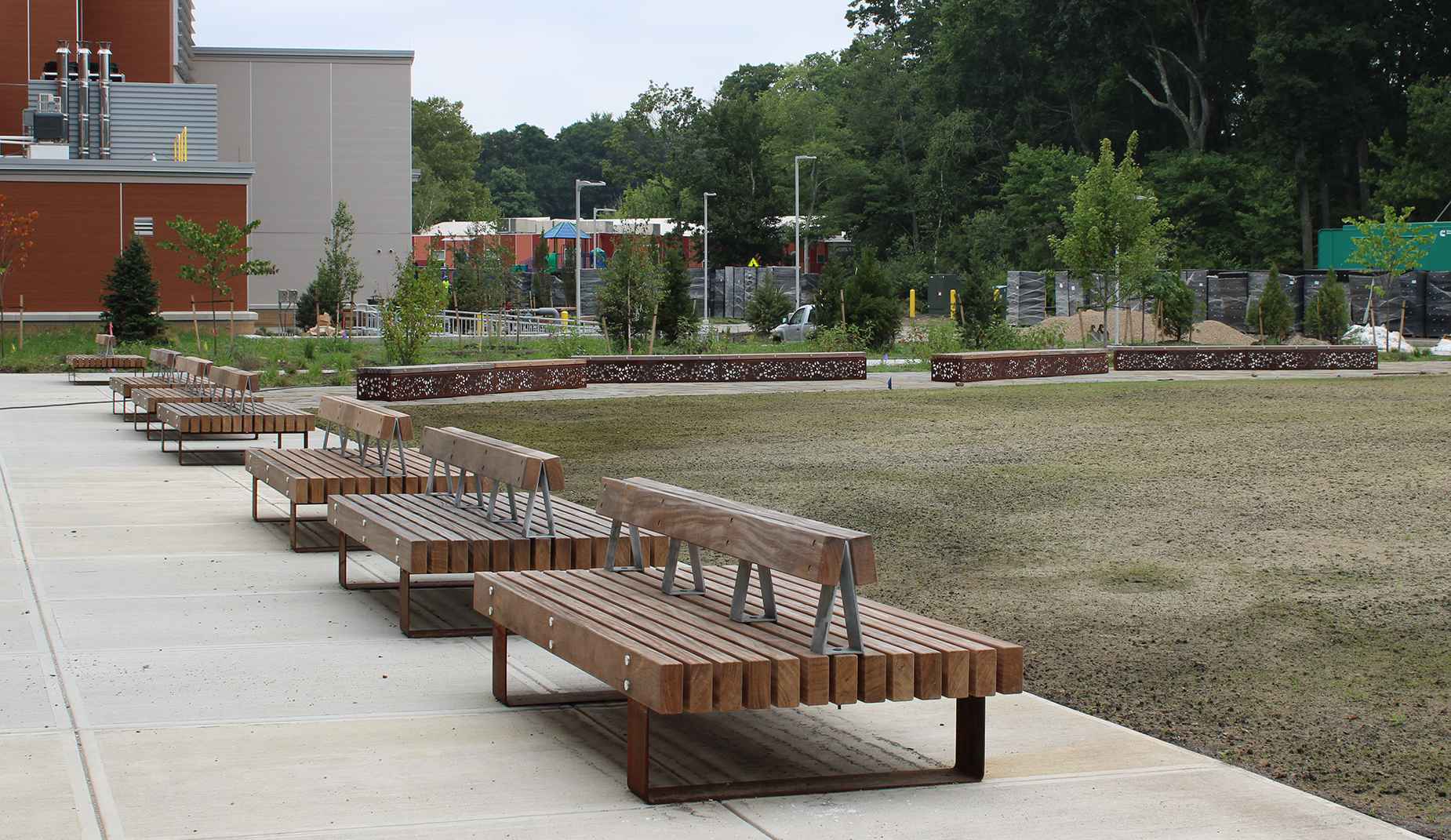 Quay Double seat in hardwood Factory Furniture