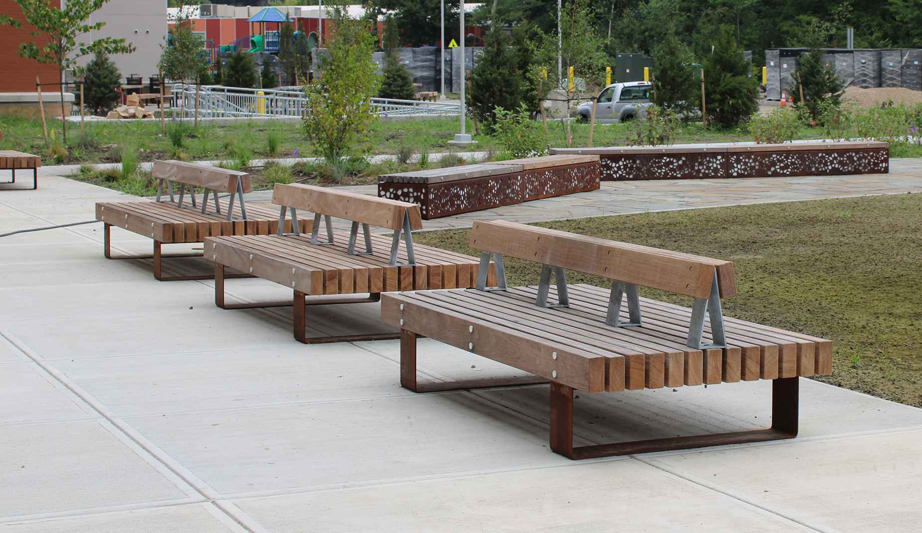 Quay Double seat in hardwood Factory Furniture