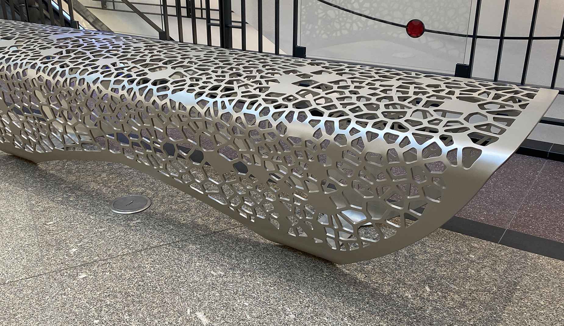 OSSO²  bench in metal Factory Furniture