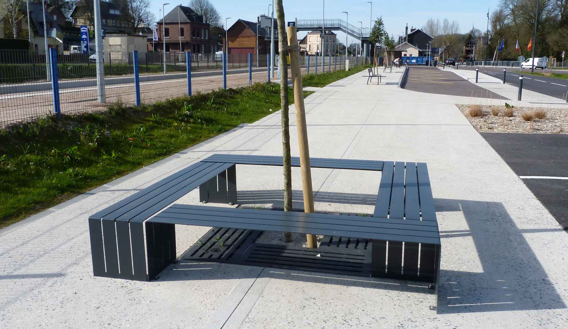 Bloc bench in steel Factory Furniture