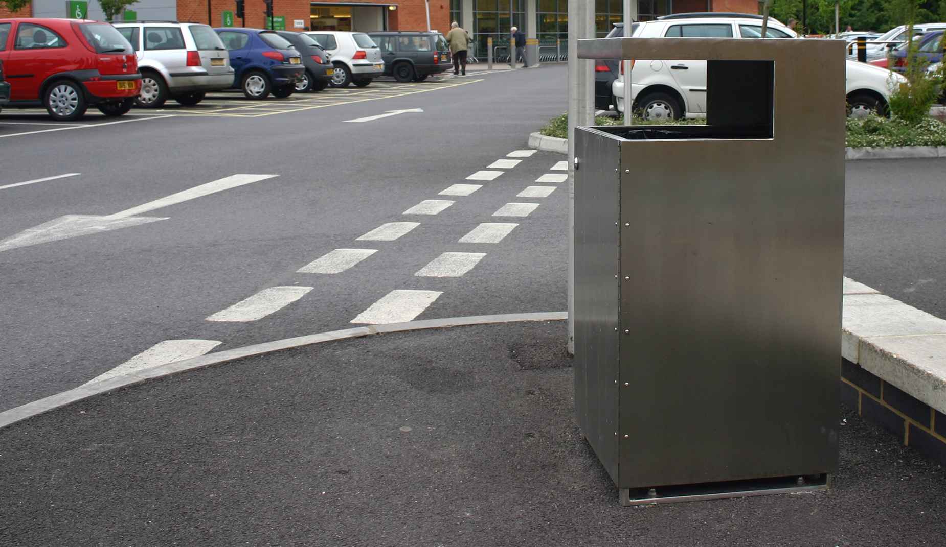 Skop bin in steel Factory Furniture
