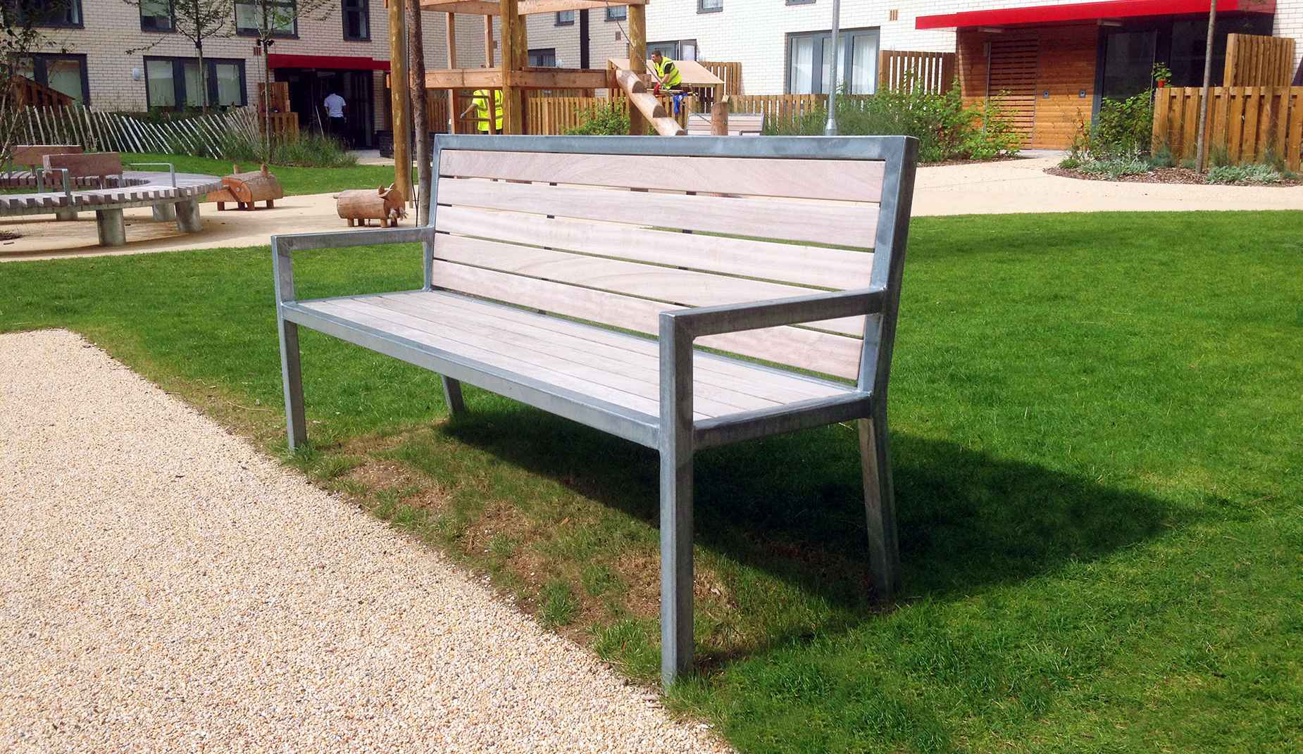 Util seat in hardwood Factory Furniture