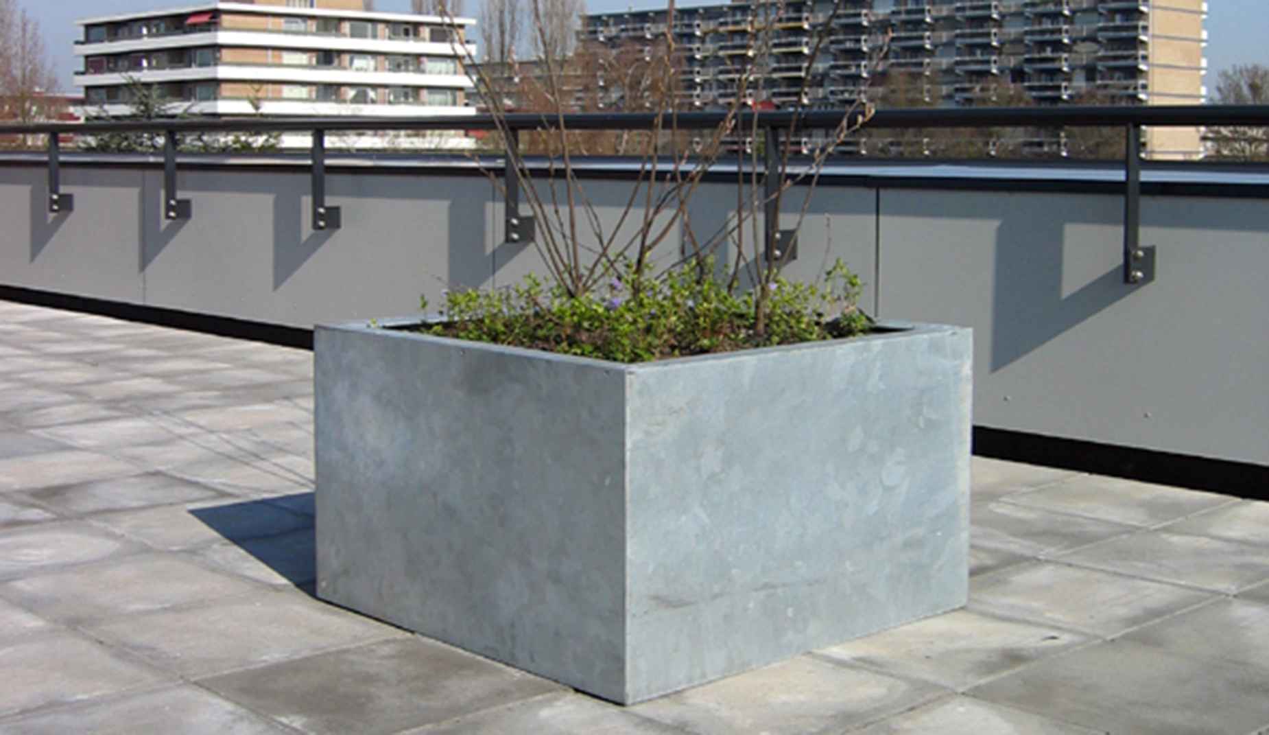 Galvanised Square Planter in steel Factory Furniture