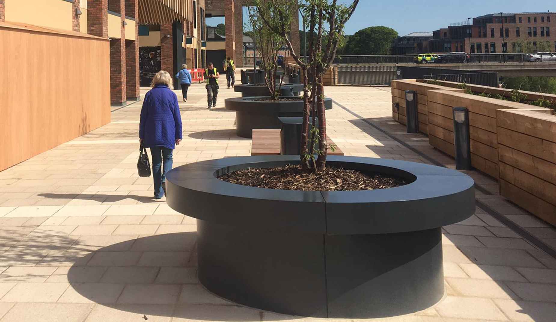 TopHat Planter in steel Factory Furniture