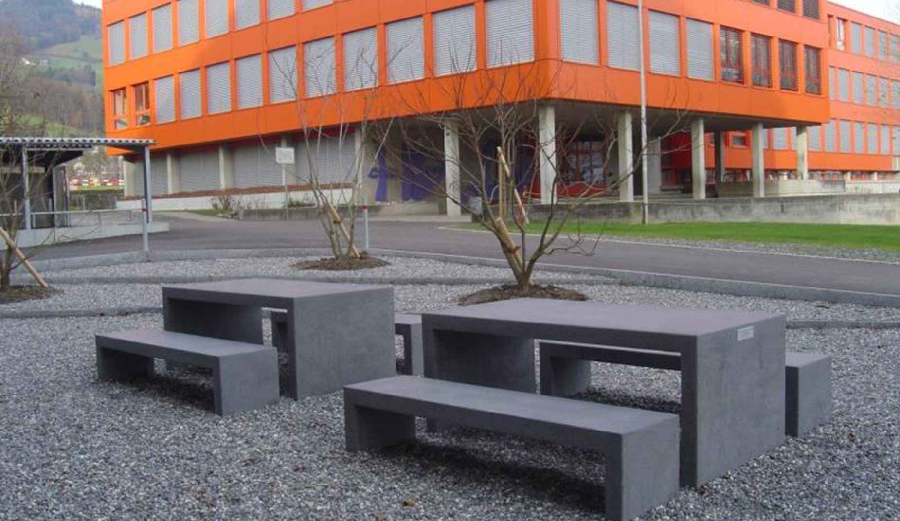 Bloc table in concrete Factory Furniture