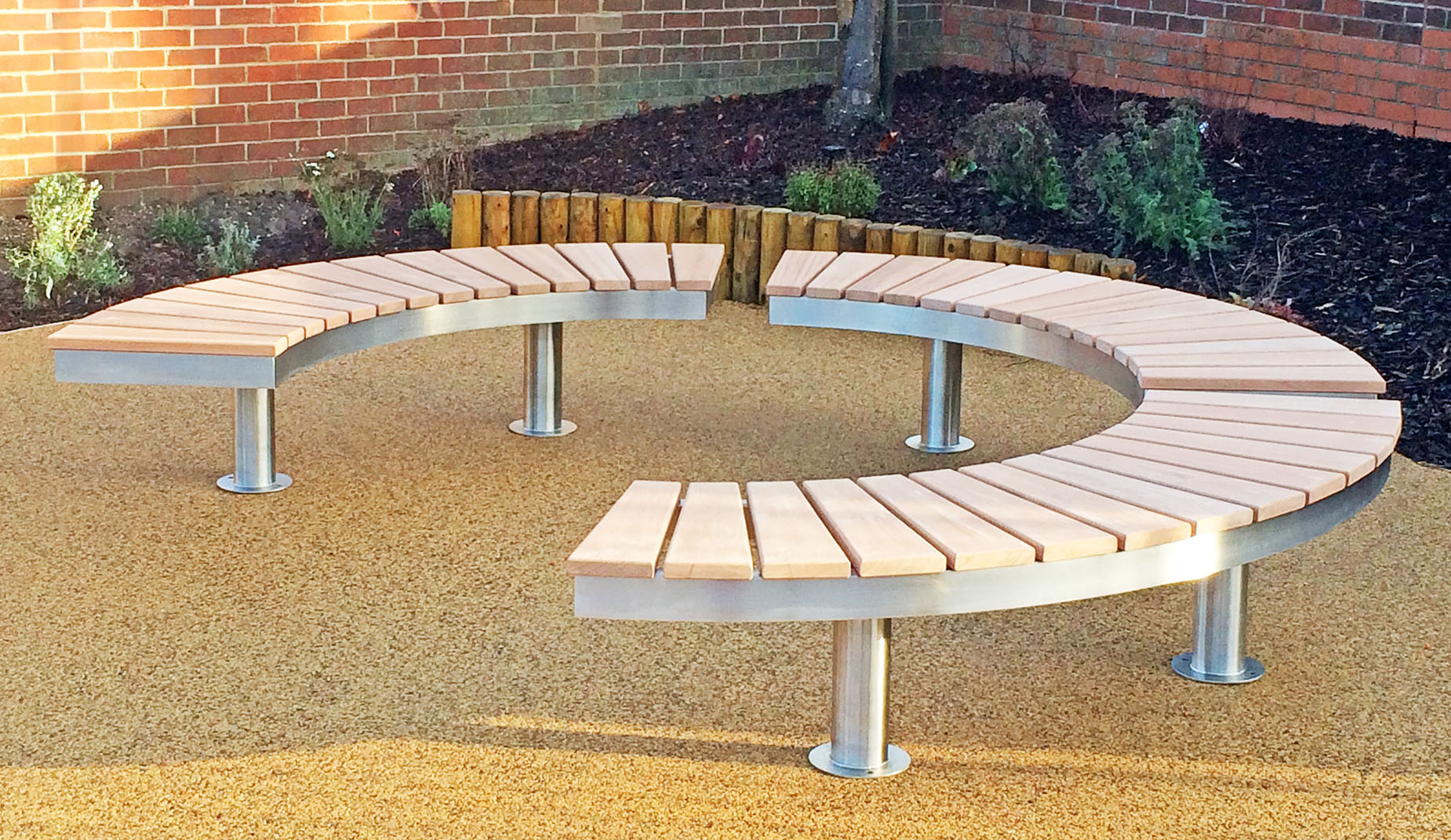 Chronos bench in hardwood Factory Furniture