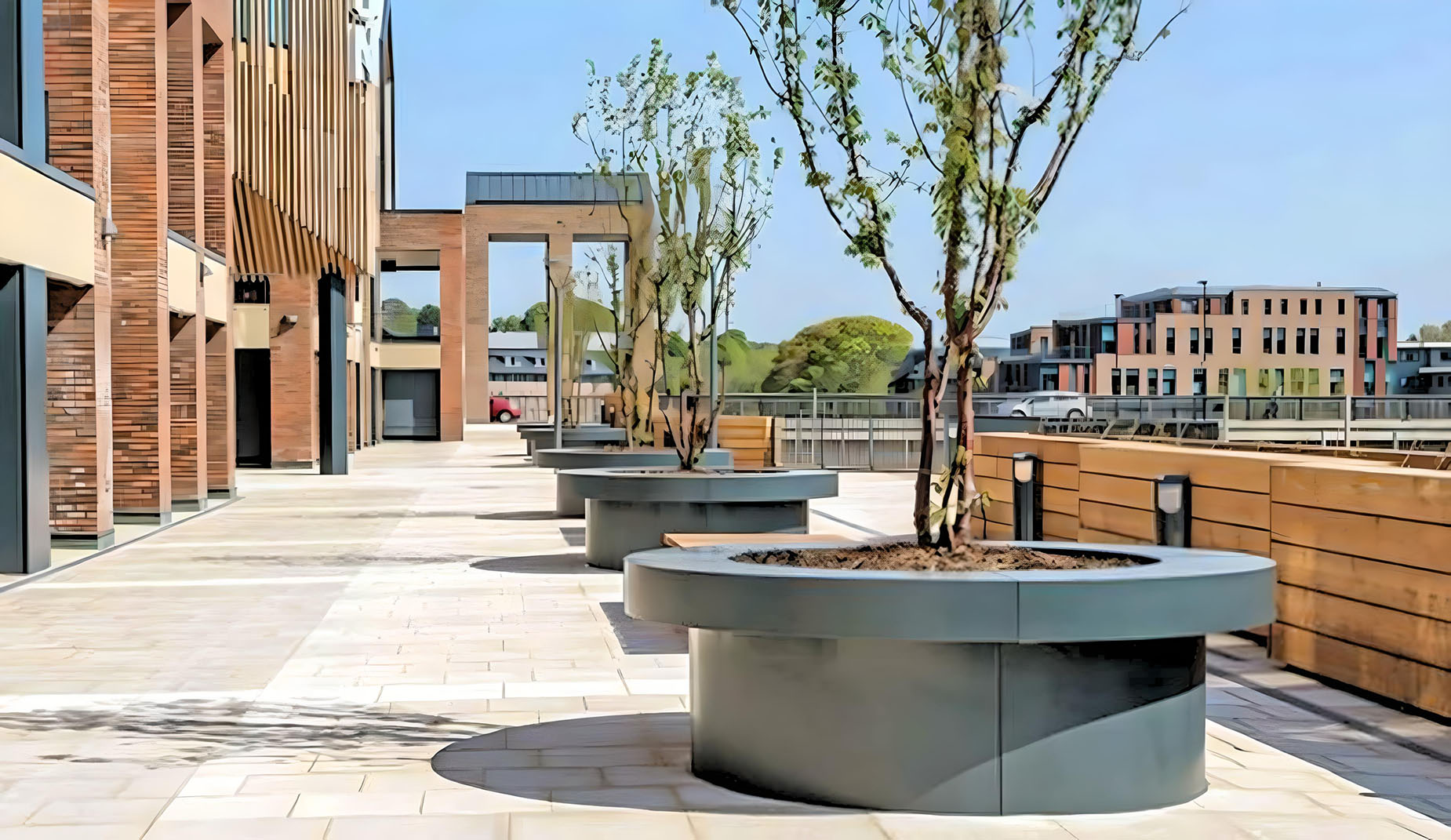 TopHat Planter in steel Factory Furniture